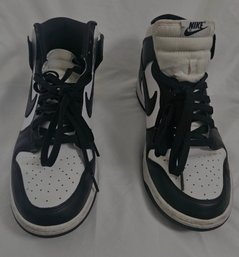 Nike Dunk Panda High Sneakers 9.5