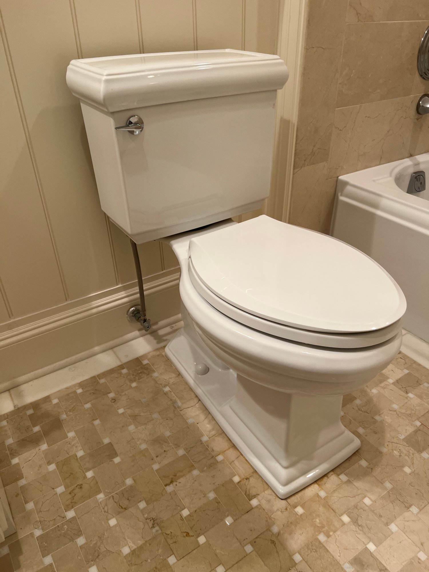 Kohler Memoirs Two-Piece Toilet #1 #3315 | Auctionninja.com, image size:1500x2000