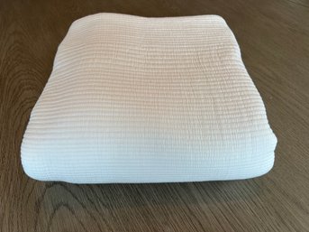 West Elm White Full/queen Blanket 92' X 88' (2 Of 2)