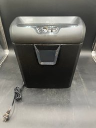 Staples Paper Shredder