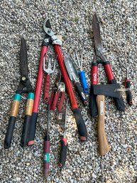 Lot Of Hand Held Garden Tools
