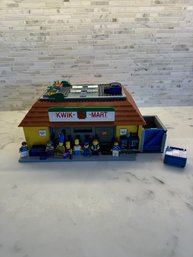 LEGOS Simpsons Kwik-E-Mart