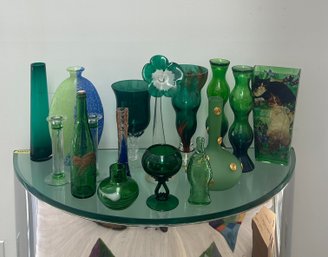 Lot Of Art Glass (green)