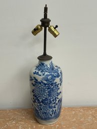 Vintage Blue And White Ceramic Asian Lamp