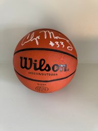 Alonzo Mourning #33 Signed Basketball