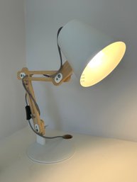 Wood And Metal Modern Table Lamp