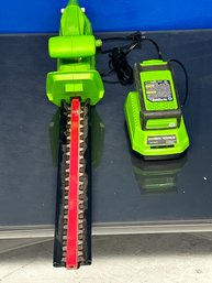 Greenworks Hedge Trimmer