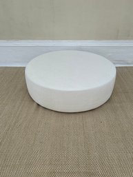 White Poliform Pouf