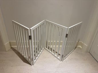 White 4-Panel Dog Gate