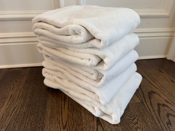 Lot Of 5 Bath Towels