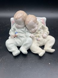 Lladro Little Dreamers Porcelain Figuring 'Sleeping Babies'