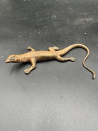 6' Vintage Brass Lizard