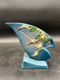 7' Vintage Roseville Snowberry IFH-7 Vase