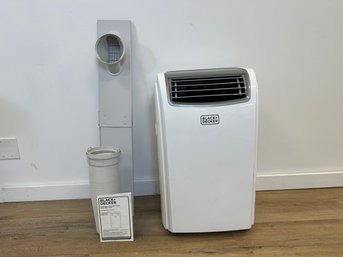Lot #1 Of 2 Black And Decker Air Conditioner