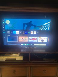 43' Samsung Smart Television Model QN43Q60CAFXZA