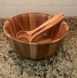 B. Smith With Style Wood Salad Bowl With Serving Utensils