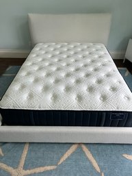 Crate And Barrel Queen Bed With Stearns & Foster Mattress