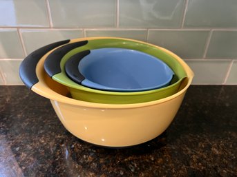 Set Of 3 OXO Mixing Bowls