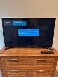 32' Samsung Smart Television Model UN32J4000AF