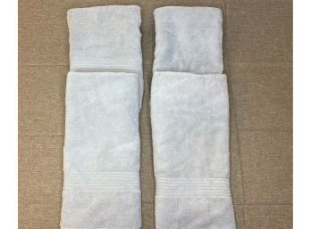 Set Of 4 Restoration Hardware Hand Towels