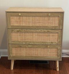 3-Drawer Modern Dresser