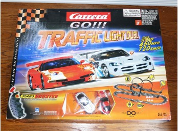 Carrera Slot Car Racing Set - Traffic Light Duel - Track & Cars 1:43 Scale