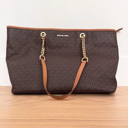 Michael Kors Jet Set Travel Chain Tote Bag
