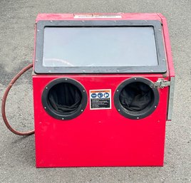 Central Pneumatic Benchtop Blast Cabinet - In Red ($250)