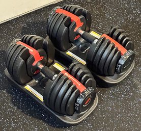 Pair Of Bowflex SelectTech Adjustable Dumbbells (5lb To 52.5lb / Each)
