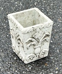 Cast Stone Outdoor Flower Pot/Planter