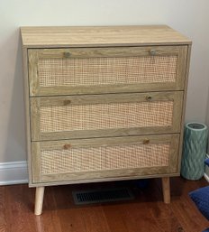 3-Drawer Modern Dresser