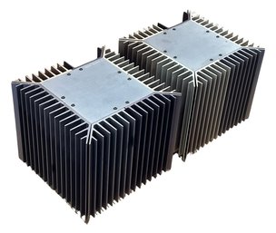 Pair Of Pass Labs Aleph 2 Monoblocks / Amplifiers - Original Cost $9200