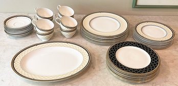 Royal Doulton Baroness Bone China Set For 8 (41 Pieces)