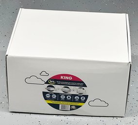 NEW Serta Classic Bedding Bundle With Pillow, Sheets, And Protector ($499 MSRP) - King Size