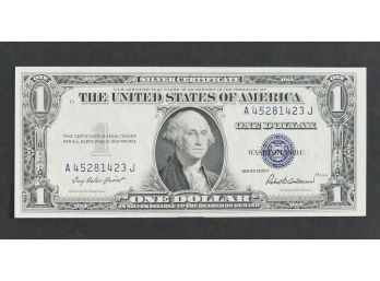 1935F $1 Bill Silver Certificate - In Crisp Uncirculated Condition