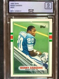 1989 TOPPS TRADED BARRY SANDERS ROOKIE - MINT
