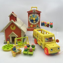 Vintage Fisher Price Little People Play School, Bus, And Bell