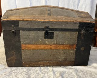 Vintage Turtle-top Trunk With Wheels
