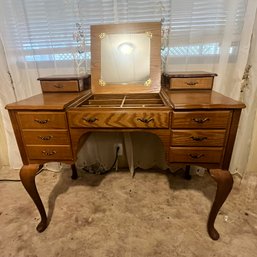 Antique Solid Wood Oak Flip-top Mirror Vanity