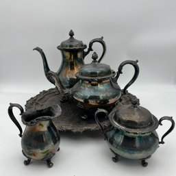 Vintage Wilcox S.P. Co. Silver Plated Serving Tray Set.