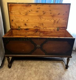 Vintage LANE Cedar Chest