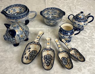 TEMP-TATIONS Old World Blue Serving Collection