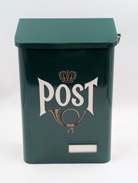 Galvanized Steel Wall-Mounted Mailbox