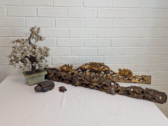 Vintage Chinese Decor With Jade Bonsai Tree