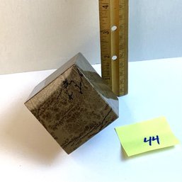 LOT 44, Rocks/crystals, Picture Jasper Cube, Floating Cube Angle Cut