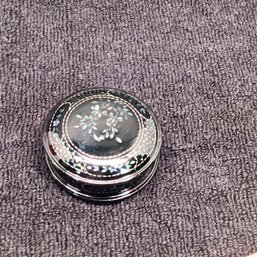 Beautiful Lacquered Box With Abalone, Mother Of Pearl Inlay