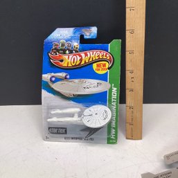 Vintage Hot Wheels Star Trek Enterprise Die Cast Toy, MOC,