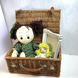 Vintage Picnic Basket W/ Rag Dolls And Frame, Leather Straps