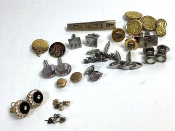 Vintage Costume Jewelry, Mens Jewelry, Earrings, Etc, NICE!