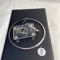 Costume Jewelry LOT B, Silver Tone 4 Pc Set, Necklace/bracelet/earrings, MIB, New